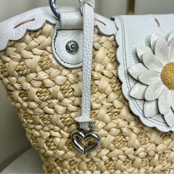 Brighton Daisy Straw Tote with Leather - Picture 4 of 13
